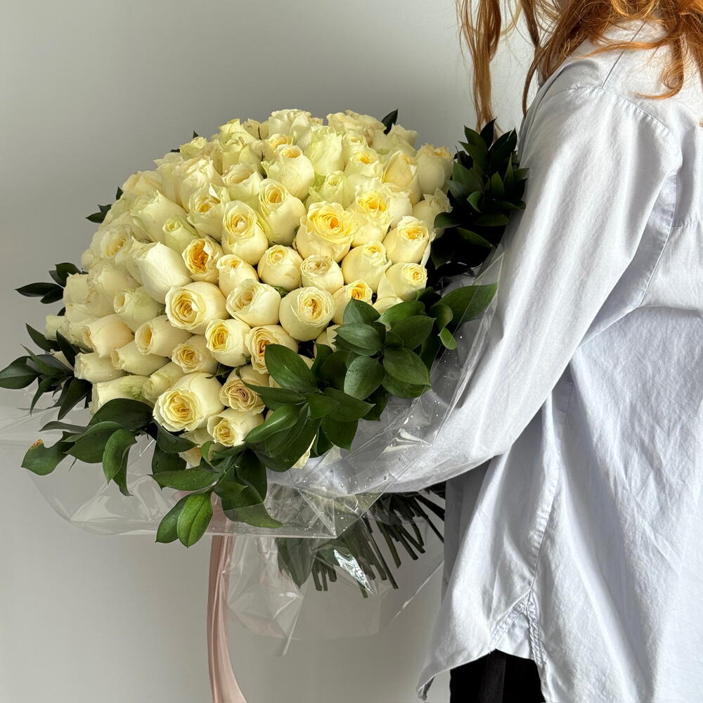 White O'Hara Mono Bouquet — 101 Roses